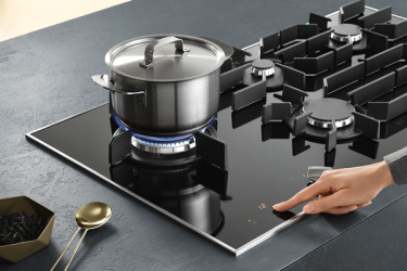 Панели газовых конфорок Miele с электронным управлением: обзор преимуществ 
